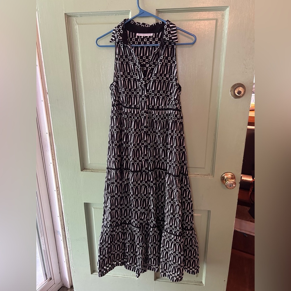 Like new Women’s Adolfo Dominguez button down eyelet shirt dress size 4 - Picture 4 of 11